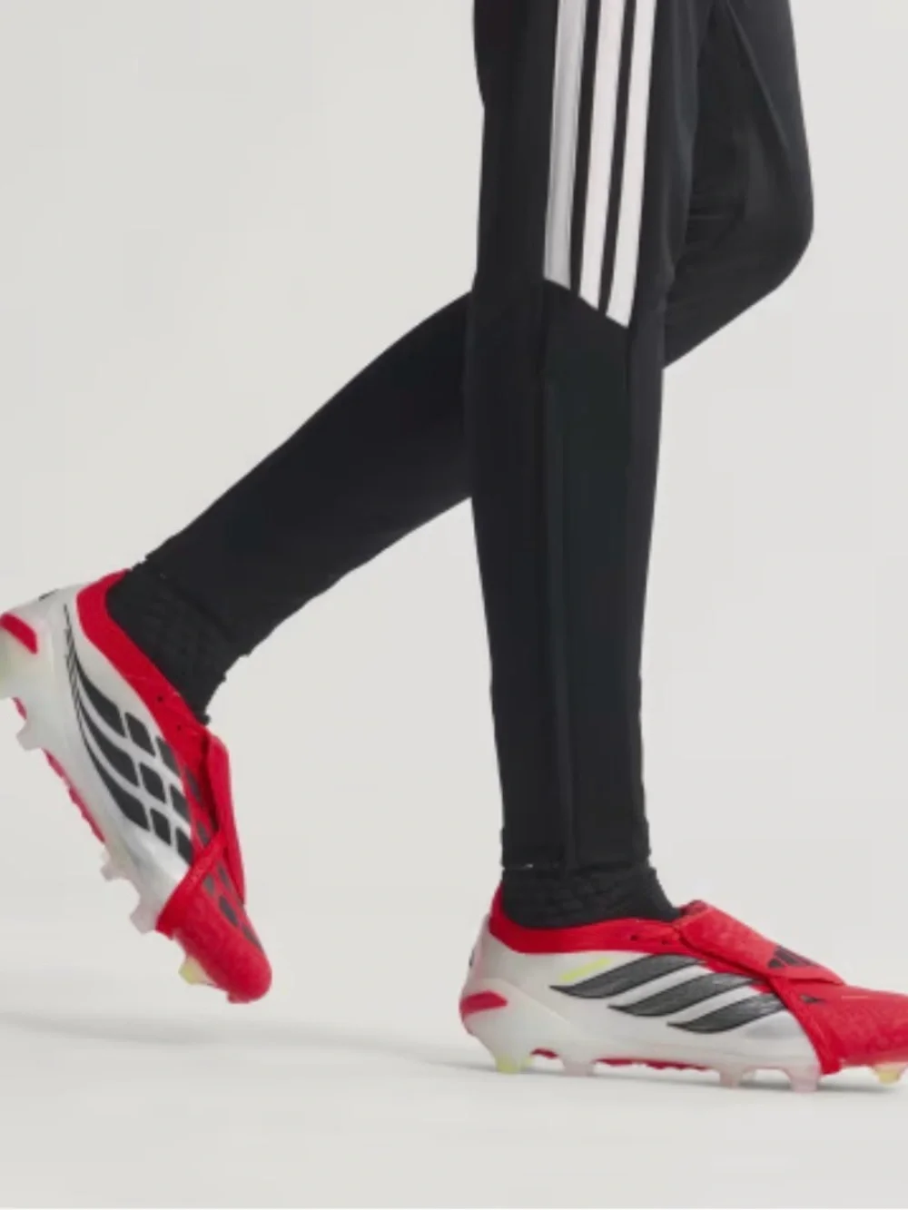 PREDATOR ELITE Fold-Over Tongue Firm Ground Soccer Cleats